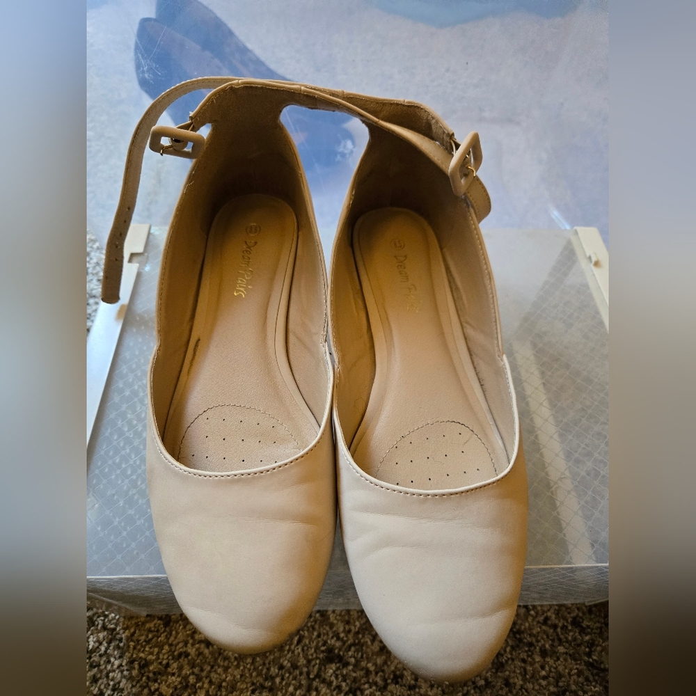 Khaki Flats